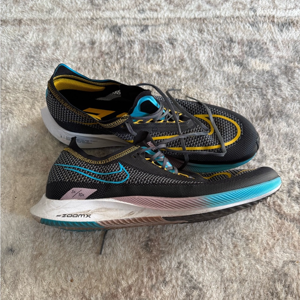 Nike ZoomX Streakfly